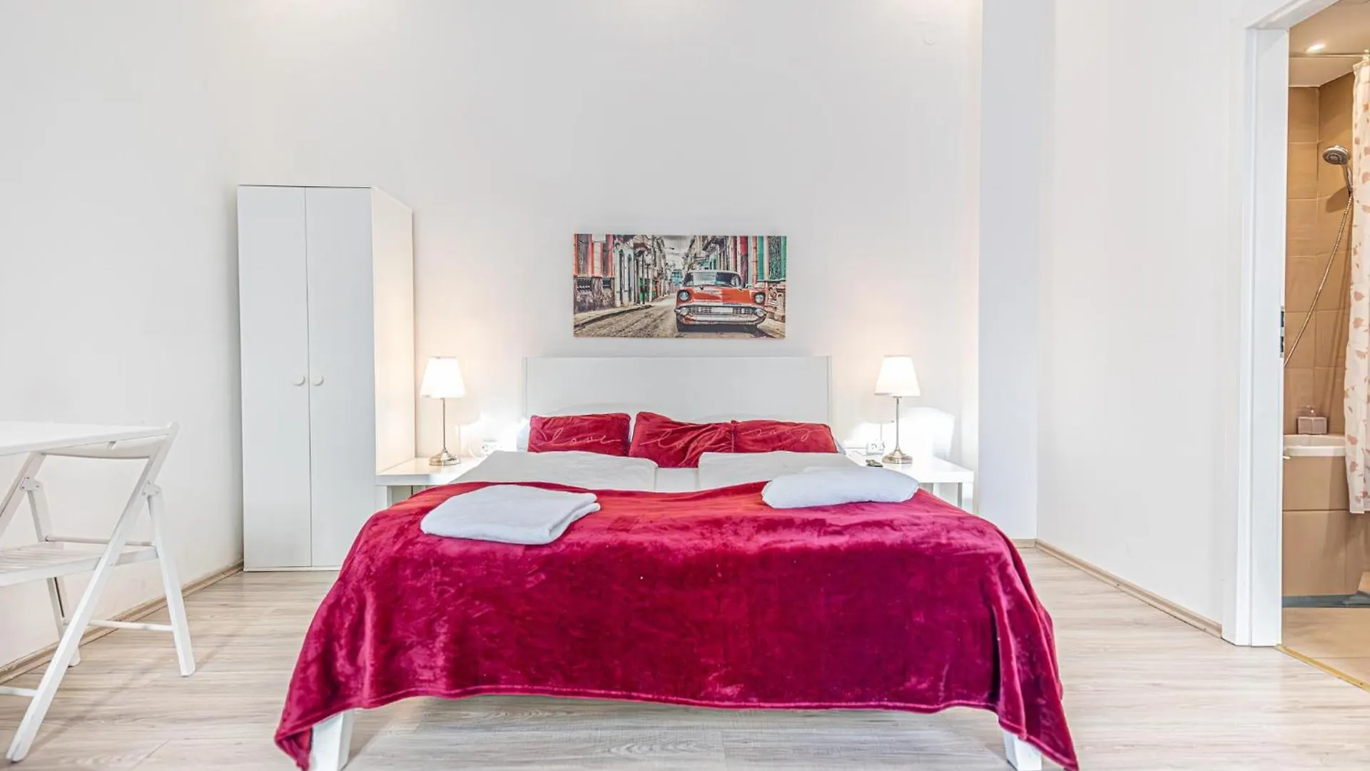 Sleek Studio Apt - Suitable For Longstays Wiedeń